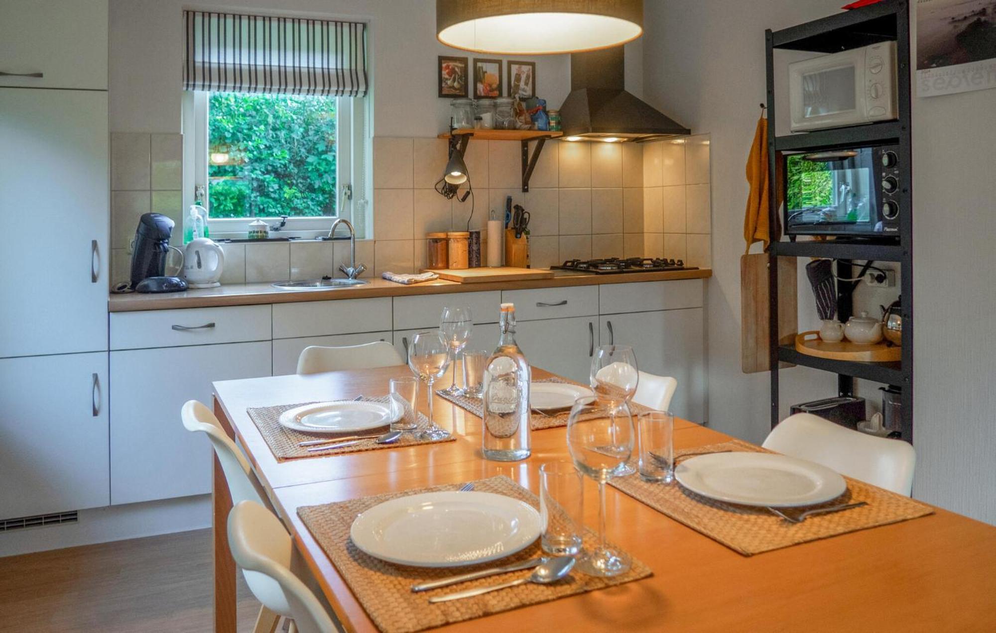 3 Bedroom Lovely Home In Zonnemaire Exteriér fotografie