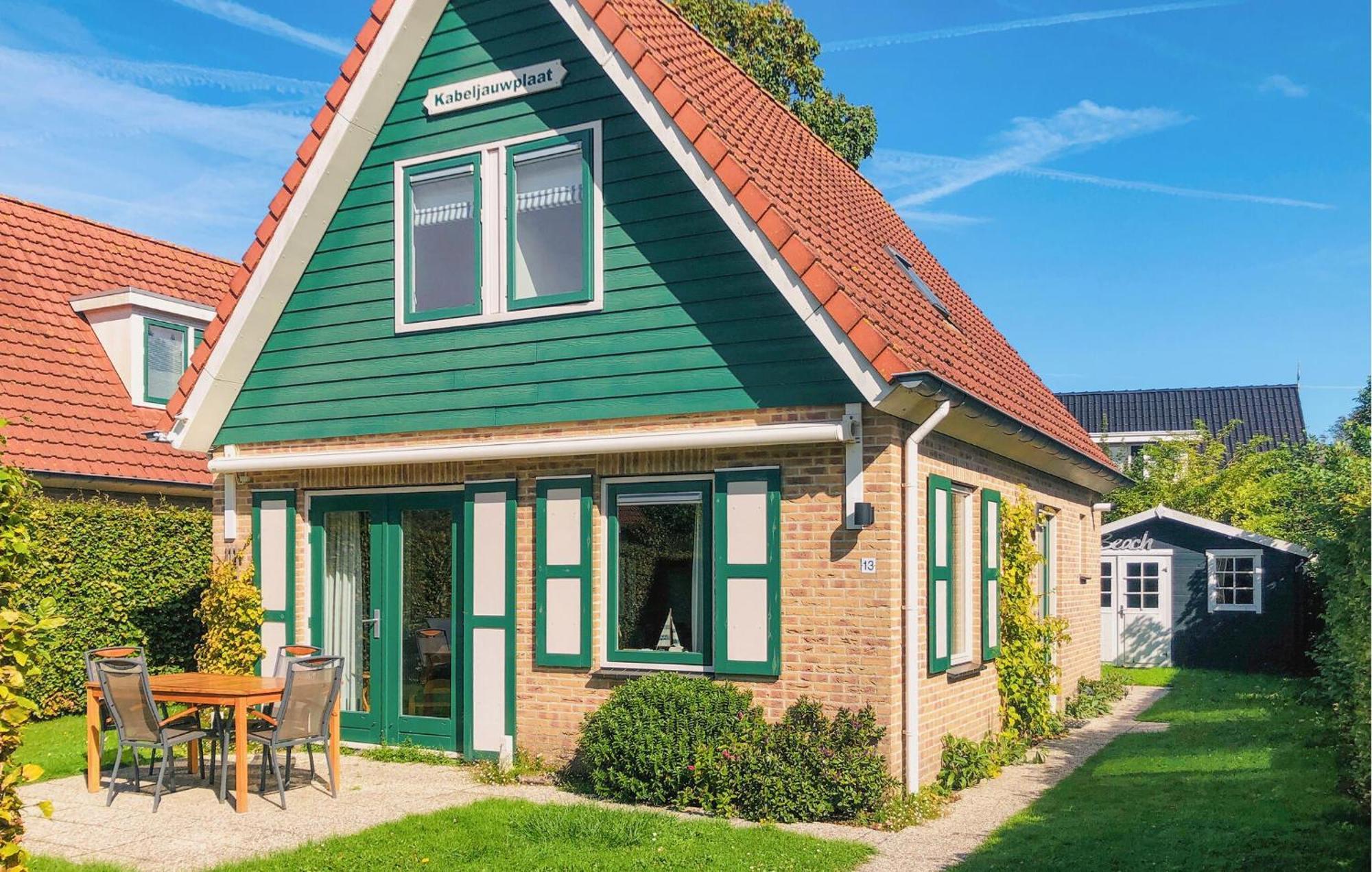 3 Bedroom Lovely Home In Zonnemaire Exteriér fotografie