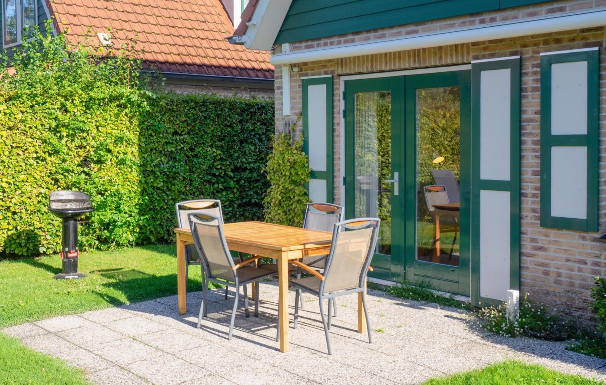 3 Bedroom Lovely Home In Zonnemaire Exteriér fotografie